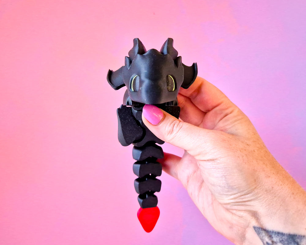 Dragon - Winged [Large Black]